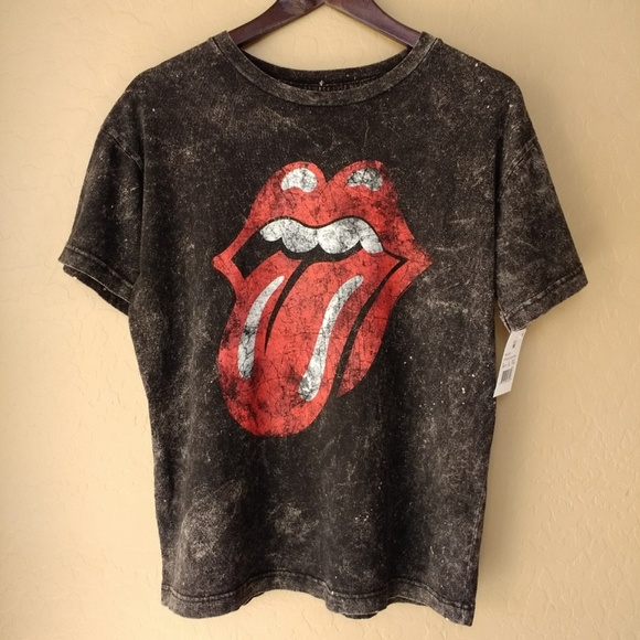 the Rolling Stones Tops - The Rolling Stones Distressed Graphic Band Tee